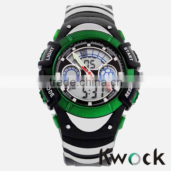 High Quality Sport Digital Silicone Watch with Quartz Movement and Made of Plastic Case Reach 3ATM Water Resistance