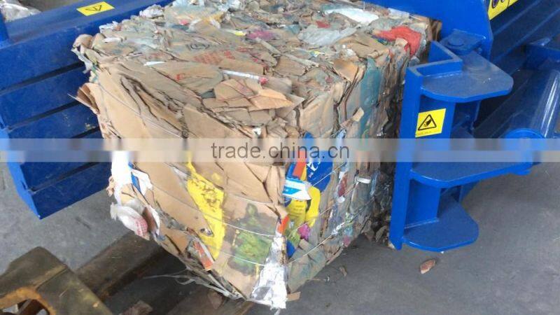 Horizontal Waste Plastic Packing Machine
