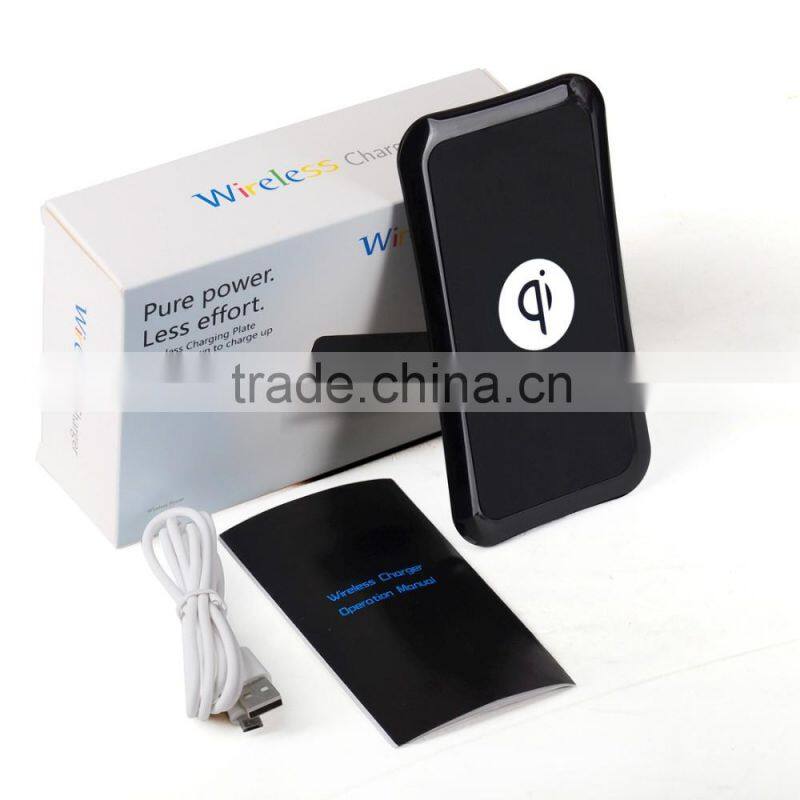 2016 QI Standard Extra-slim With Anti-slip Silicon Phone Wireless Charger