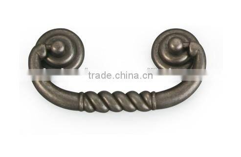 Vintage zinc alloy cabinet pull handle with black powder coating