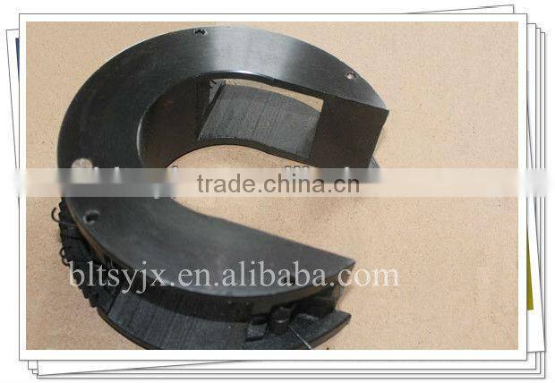 hydraulic tongs' backup jaw plate frame