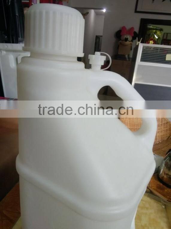 OEM Blow Molding plastic 5 Gallen Utilityl Jug plastic HDPE jerry cans ,oil fuel drum,bottle