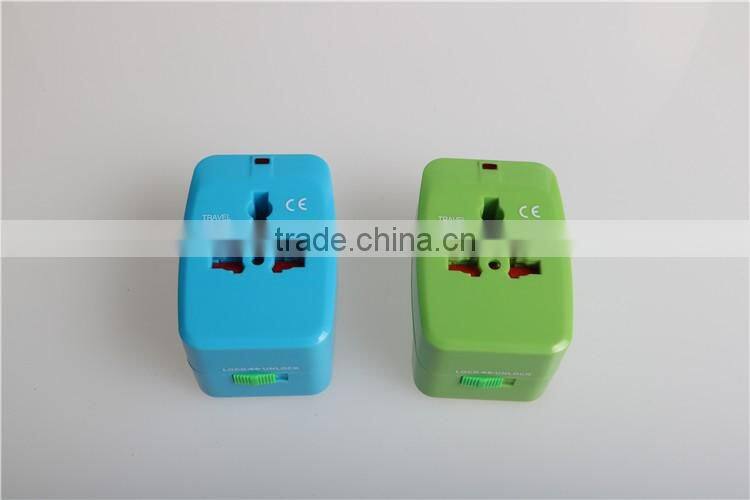 2016 HOT New Corporate Gift for VIP Customer unviersal travel adapter for Travel Gift Business