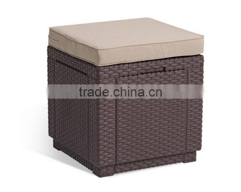 2017 Trade Assurance New Spring Coming cheap all weather modern Cube rattan footstool occasional