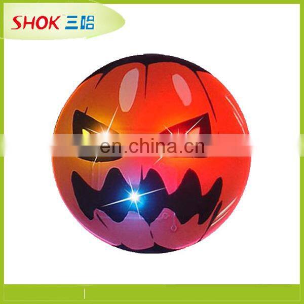 2015 novelty different shape customized led flashing badges for garment