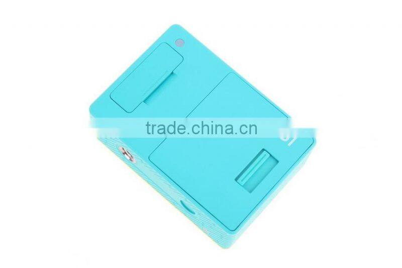 16MP CMOS Sensor Ambarella A7LS Processor MP4 Format Xiaomi Yi Sport Camera 1080P@60FPS 720P@120FPS with WiFi and Bluetooth 4.0