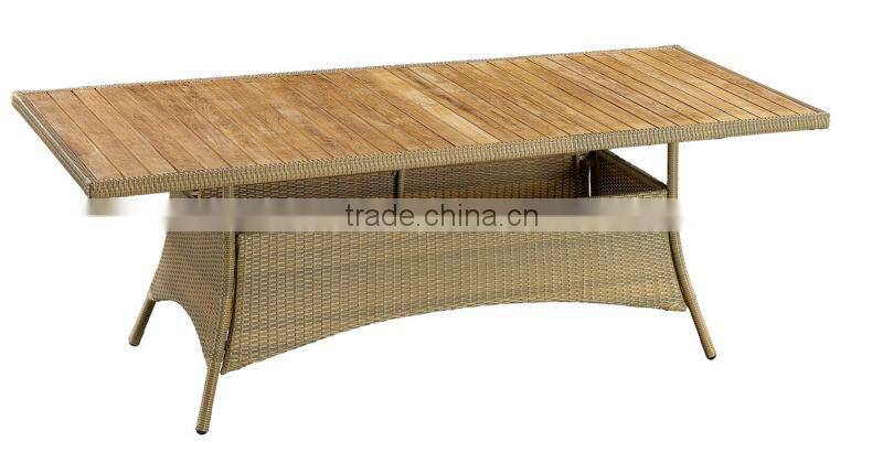 Outdoor Furniture Rattan Table