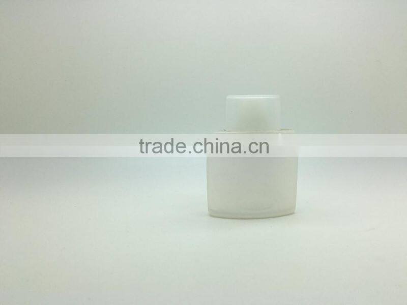 Wholesale pe bottles for hotel shampoo lotion/20ml-50ml empty bottles/high quality plastic bottle/hotel amenities
