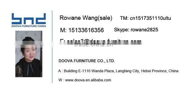 Glass coffee table wood leg