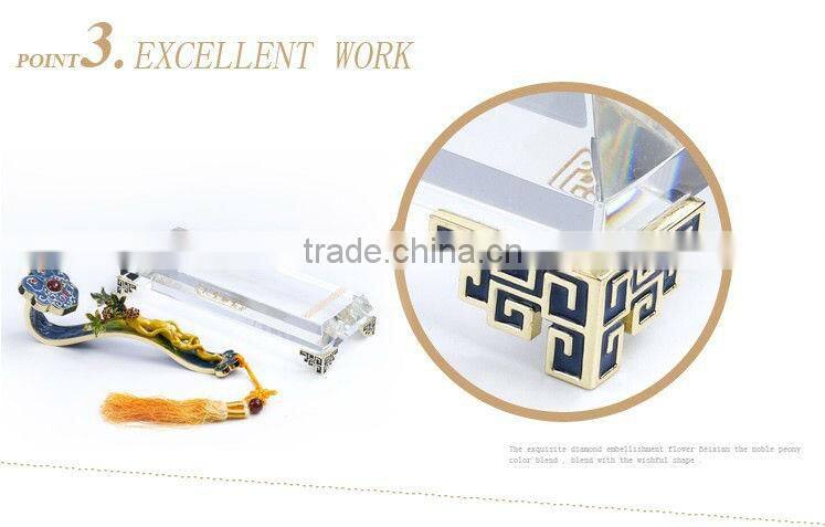 RORO Chinese Traditional Wishful Life Ruyi ginseng enamel crystal decorative article for home decoration