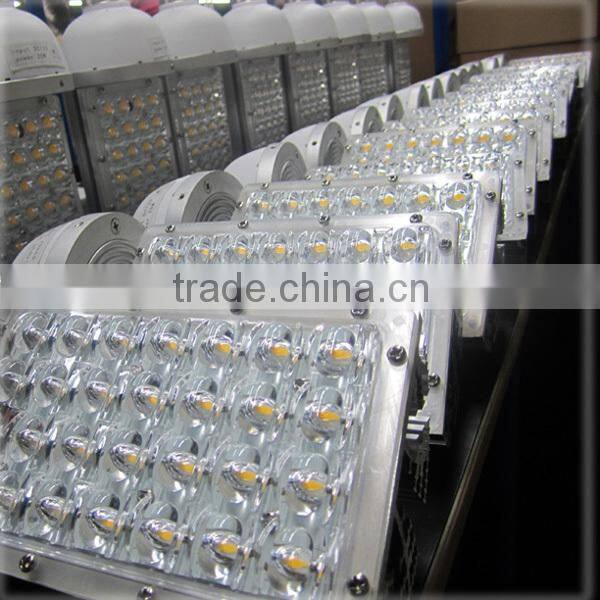 Hot-sale High Lumen 28W E40 LED Street Light