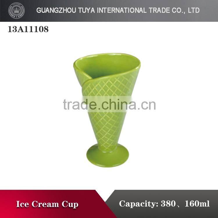 Design ceramic ice cream cup/high quality dessert tableware