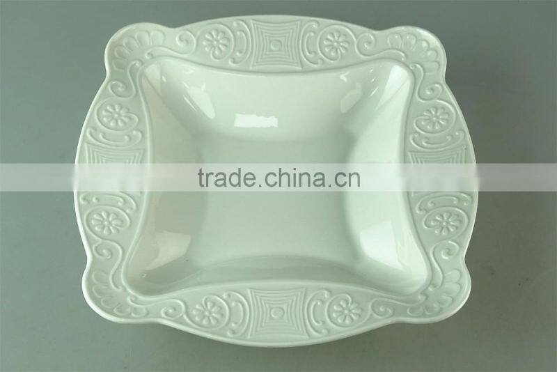 Cheap decorative white ceramic dinner plate for food and cakes