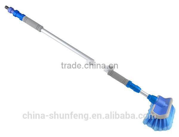 Car washing brush with telescoping handle