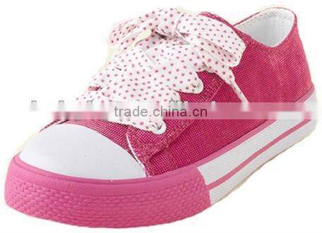 children running shoe