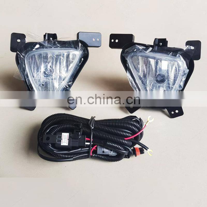 92201-4N000 92202-4N000 Car body parts day running light fog light for Eon 2013