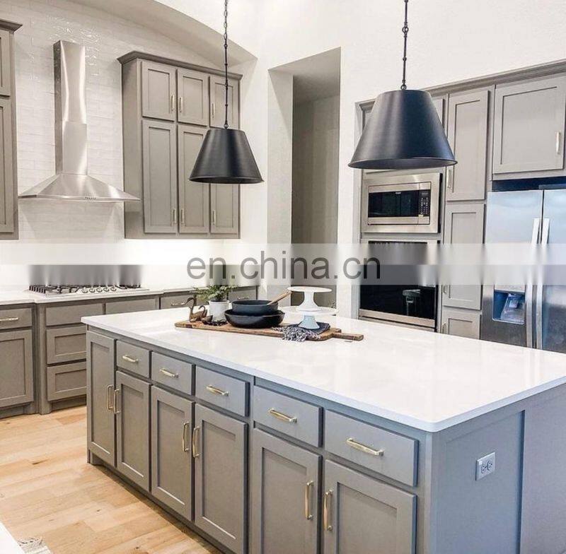 Superior Quality Solid Wood Modern Design Kitchen cabinet with cabinet handle