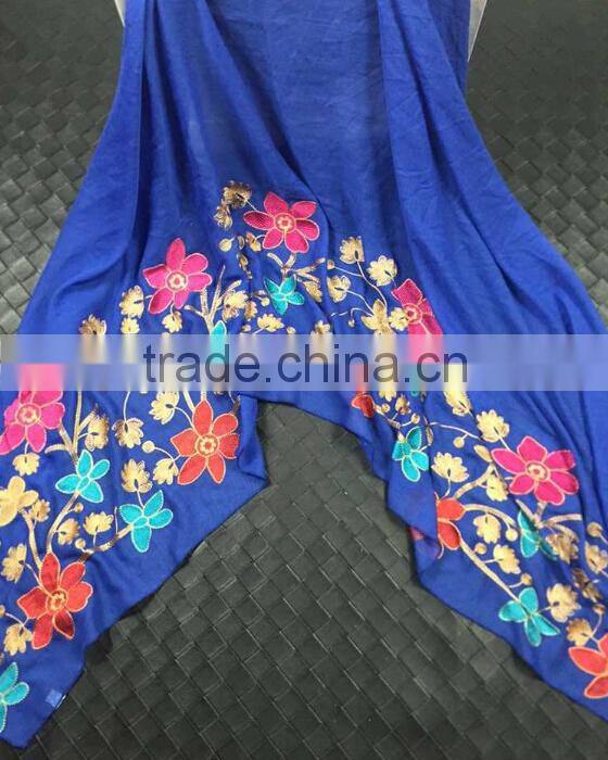 New Style Viscose Colorful Flower Fashion Woman Shawl Embroidery Designs