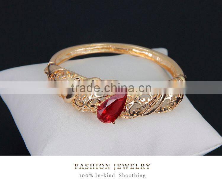 New Fashion Women African Jewelry Sets Gold Plated Alloy Wedding Necklace Sets