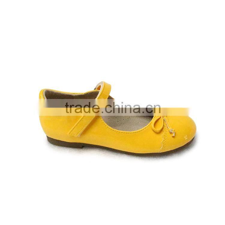 Branded experience supplier non slip color children healthy canvas shoe