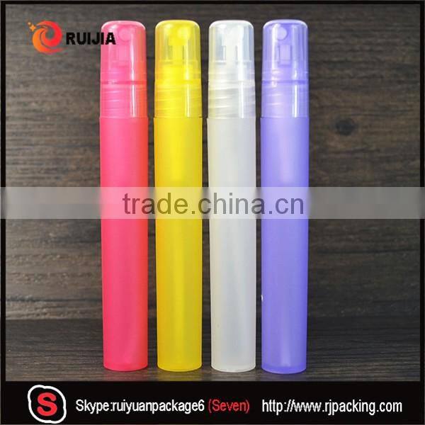 Wholesales 10ml pen perfume bottle plastic materical with spray mist cap Free samples