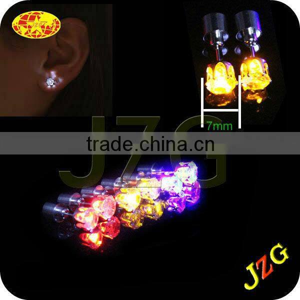 China factory wholesale New products Led fashion blinking colorful diamond earring