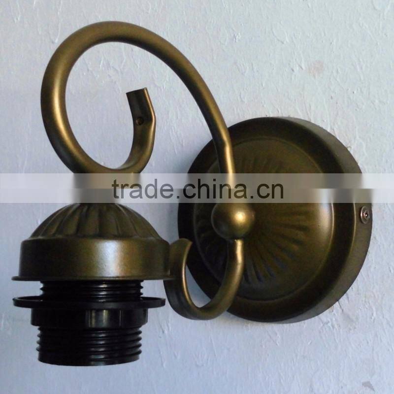 New Invention ! Electromagnetic levitating table light led wake up light clock desk light for hotel room