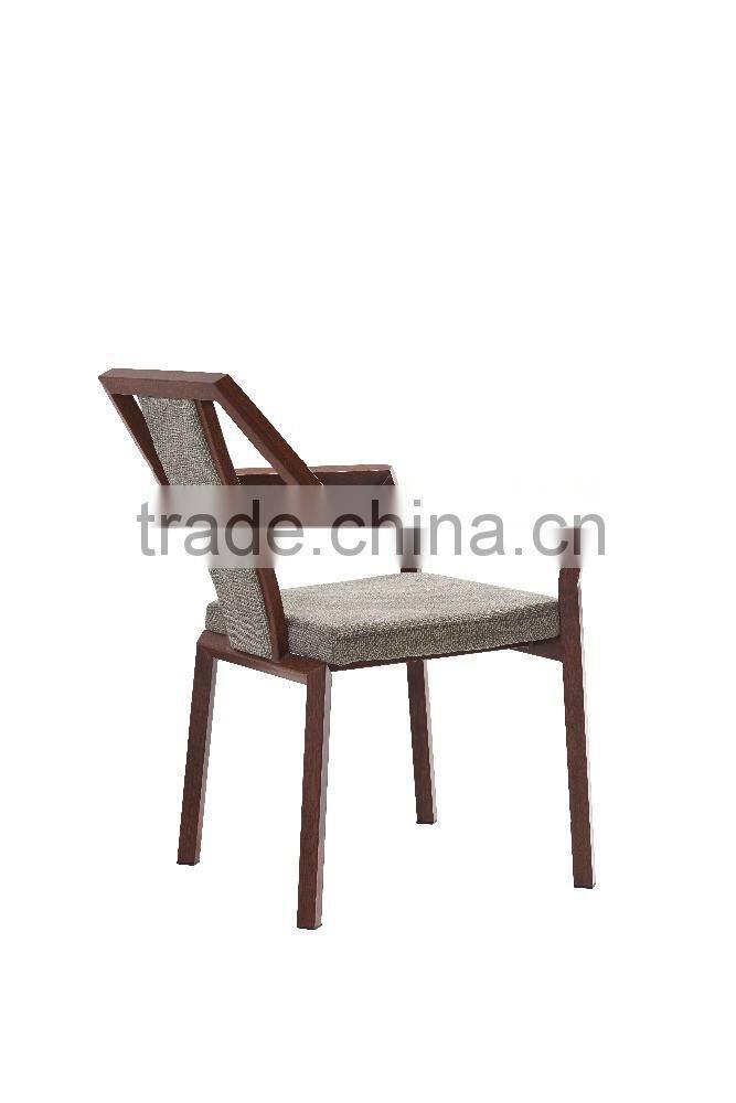 Kinked iron frame dinning chair with PU high bouncy sponge and iron legs