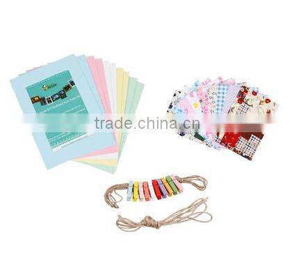 Wall Deco DIY Paper Photo Frame with Mini Clothespins