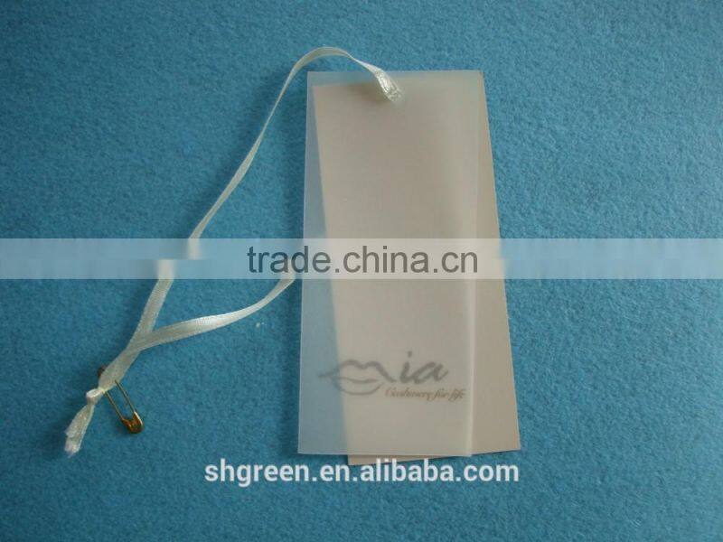 Printing cardboard hangtag with rope