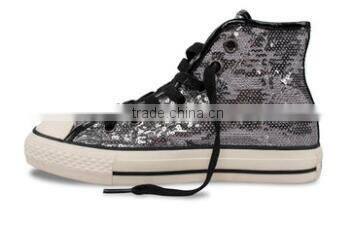 new fashion shiny baby shoes