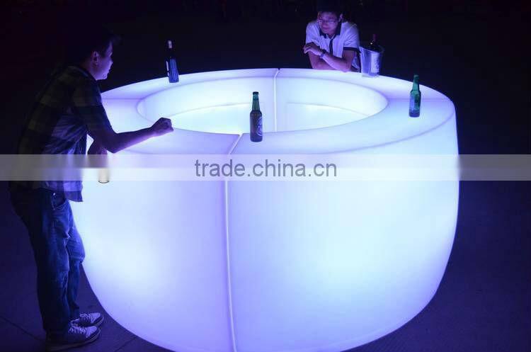 PE plastic remote control LED bar tables/color changing LED cocktail tables/illuminated LED light up table