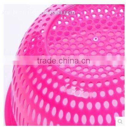 Household plastic washing baskets