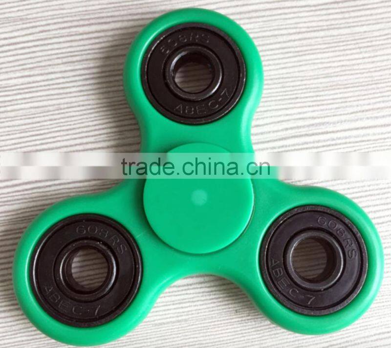 2017 hot sale led hand fidget spinner with speaker