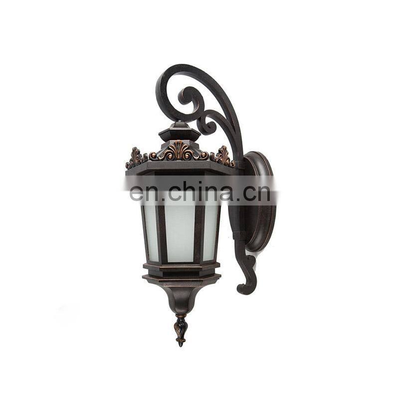 New arrival modern classic fancy garden metal fence wall light outdoor residential lighting lantern