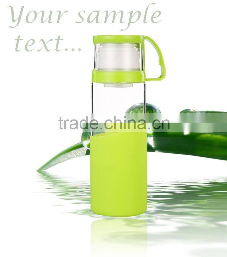 Glass water bottle with handle cap glass water bottle with silicone sleeve