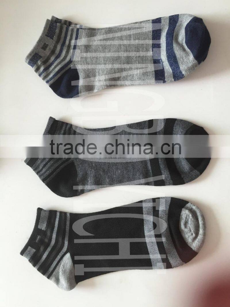 many rings pattern for men socks