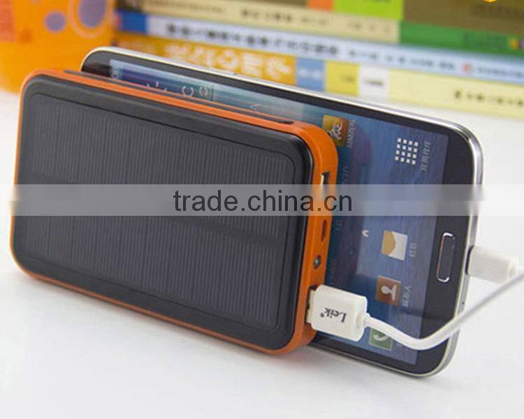 2016 dual usb waterproof solar power bank 10000mah