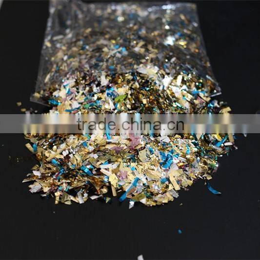 Paper confetti string for great party decor