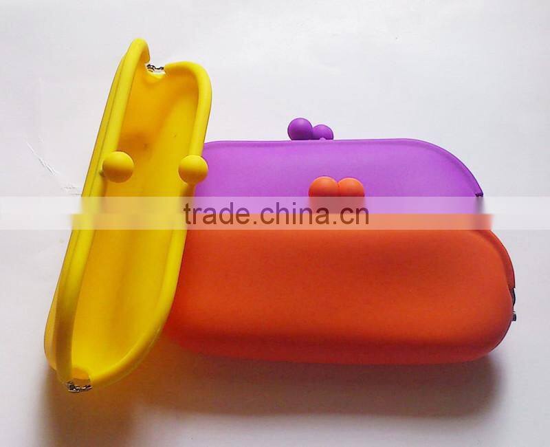 Silicone cosmetic bag,silicone pencil bag,silicone coin bag, silicone pencil case