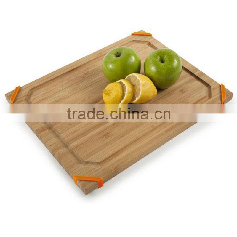 antiskid bamboo cutting board with silicone