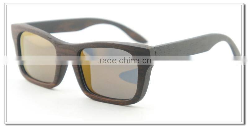 wooden eyewear bamboo Sunglass with polarized lenses