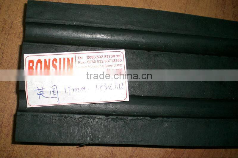 1.83m x 1.22m( Lenght x Width) 17mm think bubble top/groove reverse rubber cow mat