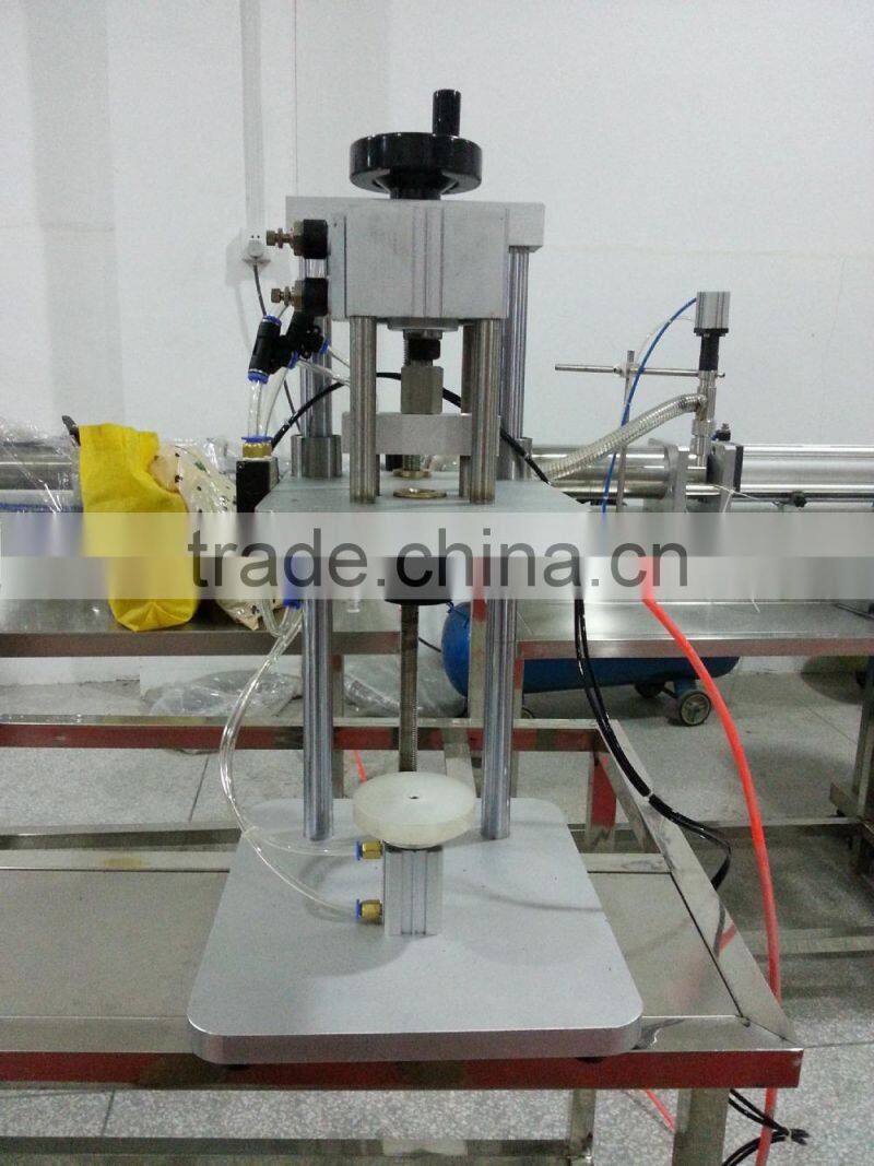 2015 Pneumatic perfume crimping machine bottle capping machine