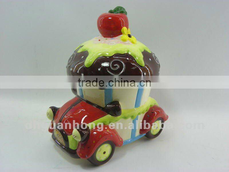 Hot sale round chocolate DeHua ceramic cupcake cookie jar in car shape