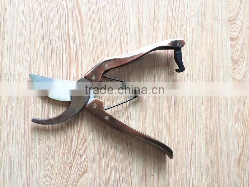 high-carbon steel scissorsr/prune saw