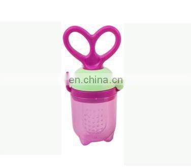 2017 Hot selling baby pacifier fresh food feeder for fruit vegetable