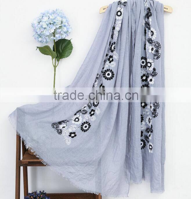 Best Selling Korean Fashion Girl Maxi Small Flower Embroidery Shawl Scarf