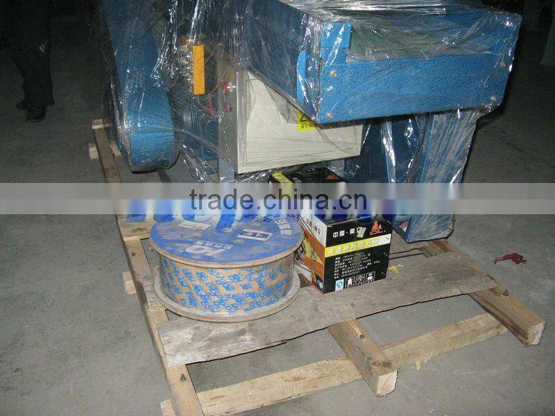 cotton fibre opening machine