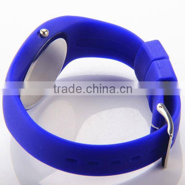 Top brand design latest custom logo lady watch wholesale